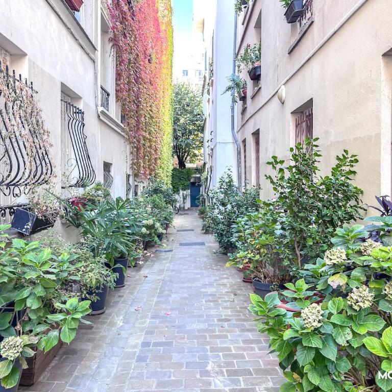 Montmartre vue sur les toits de Paris et la Tour Eiffel - Apartamento de 1 dormitorio - 19
