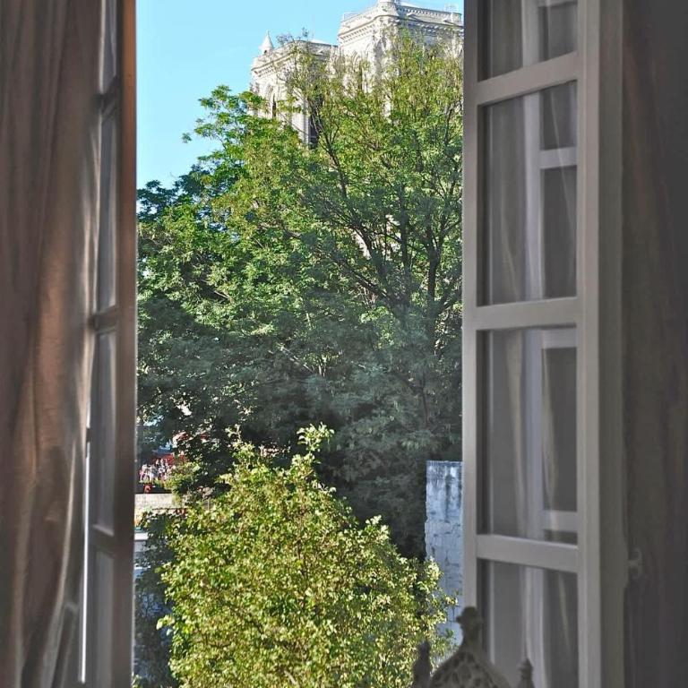 Fantastic View On Notre Dame Abelard with AC - Apartment - 15