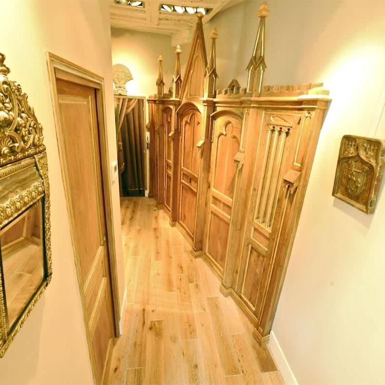 Fantastic View On Notre Dame Abelard with AC - Apartment - 21