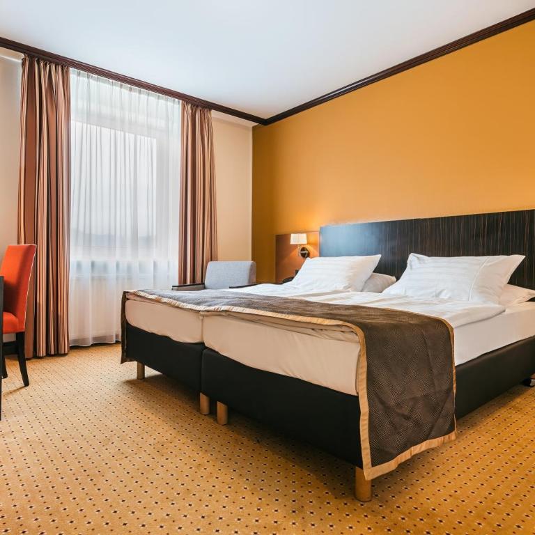 Trans World Hotel Donauwelle - Comfort Doppelzimmer mit 2 Einzelbetten - 2