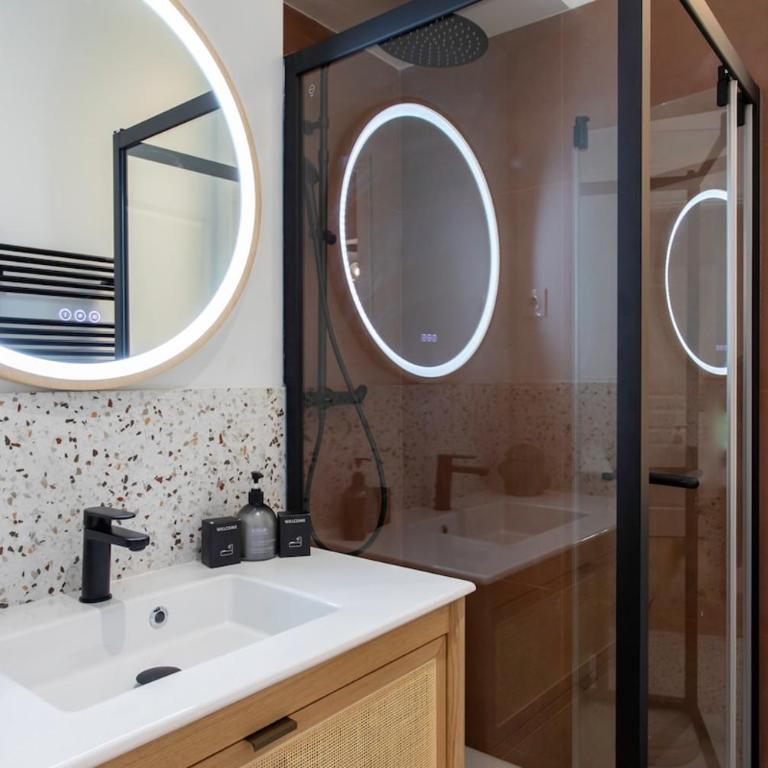 L10 Staywizus - Suite Clemenceau Central, next train station - Appartement 2 Chambres - 2