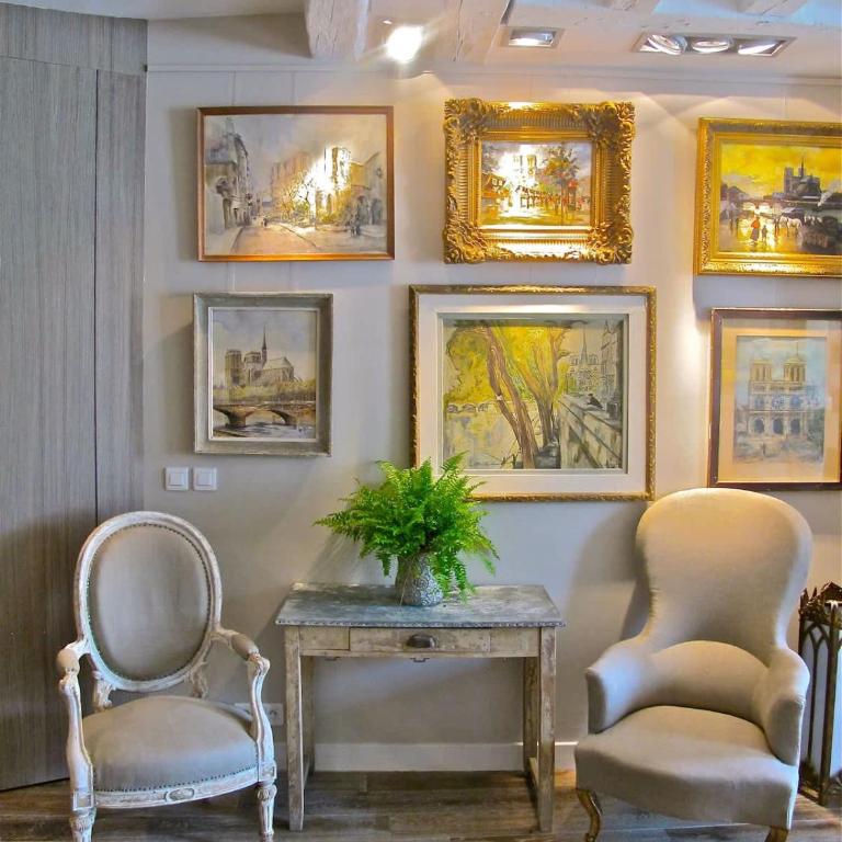 The Most Romantic Notre Dame with AC - Apartment - 7