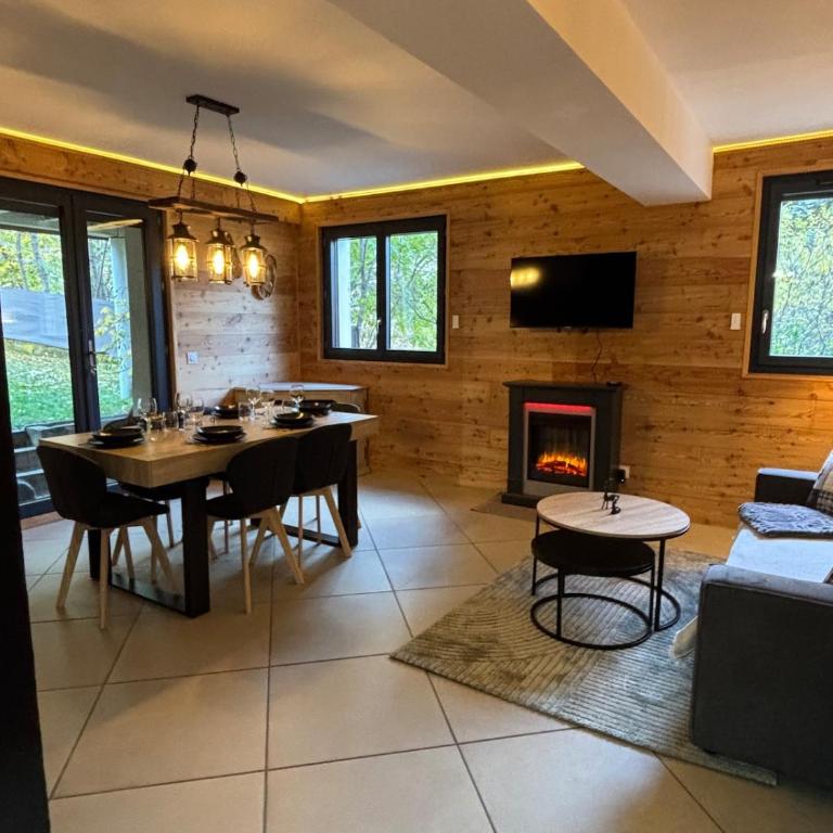 Appartement cosy entre lacs et montagnes - Appartement 2 Chambres - 1