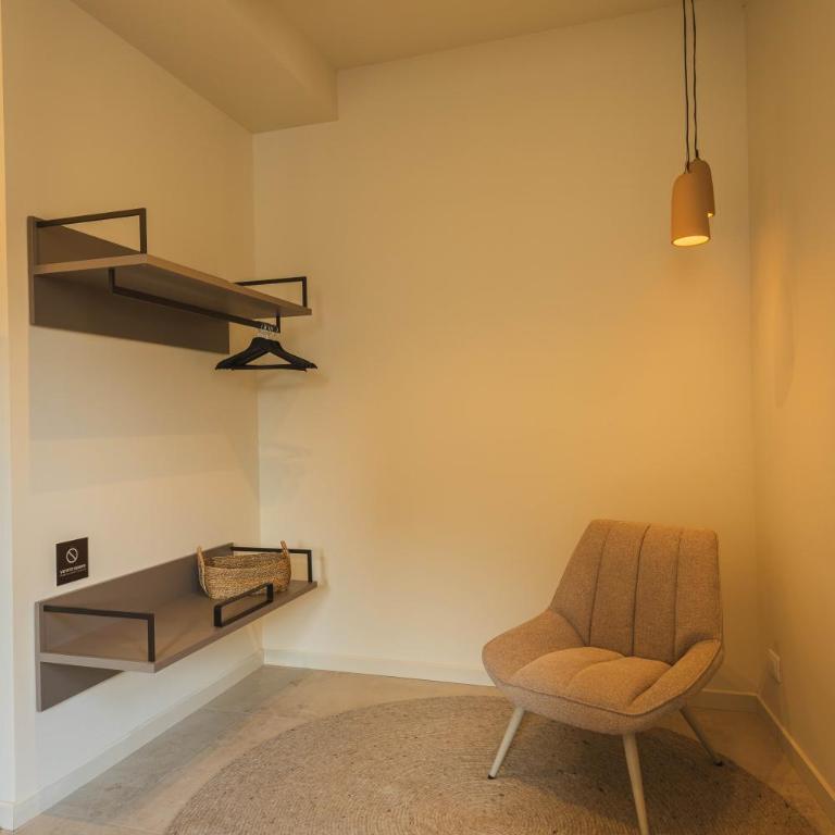 Giselda Corner Suite - Smart Central - Appartamento Deluxe con 2 Camere da Letto e Balcone - 16