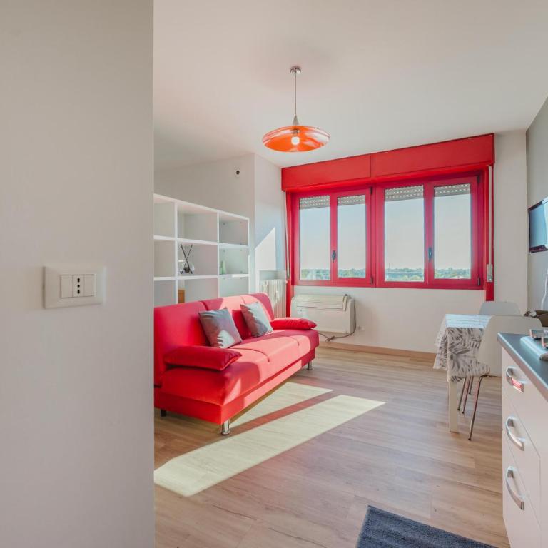 Cervino's Home - 20 min from Venice & Parking - One-Bedroom Deluxe Apartment - 5