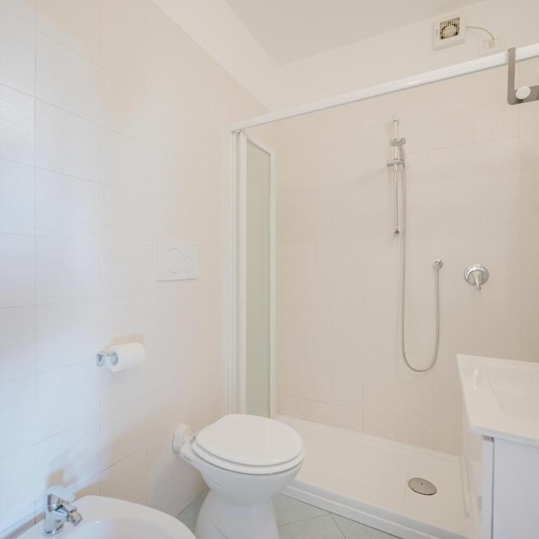 Cervino's Home - 20 min from Venice & Parking - One-Bedroom Deluxe Apartment - 10