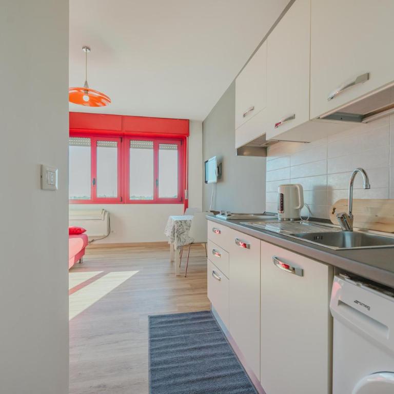 Cervino's Home - 20 min from Venice & Parking - One-Bedroom Deluxe Apartment - 19