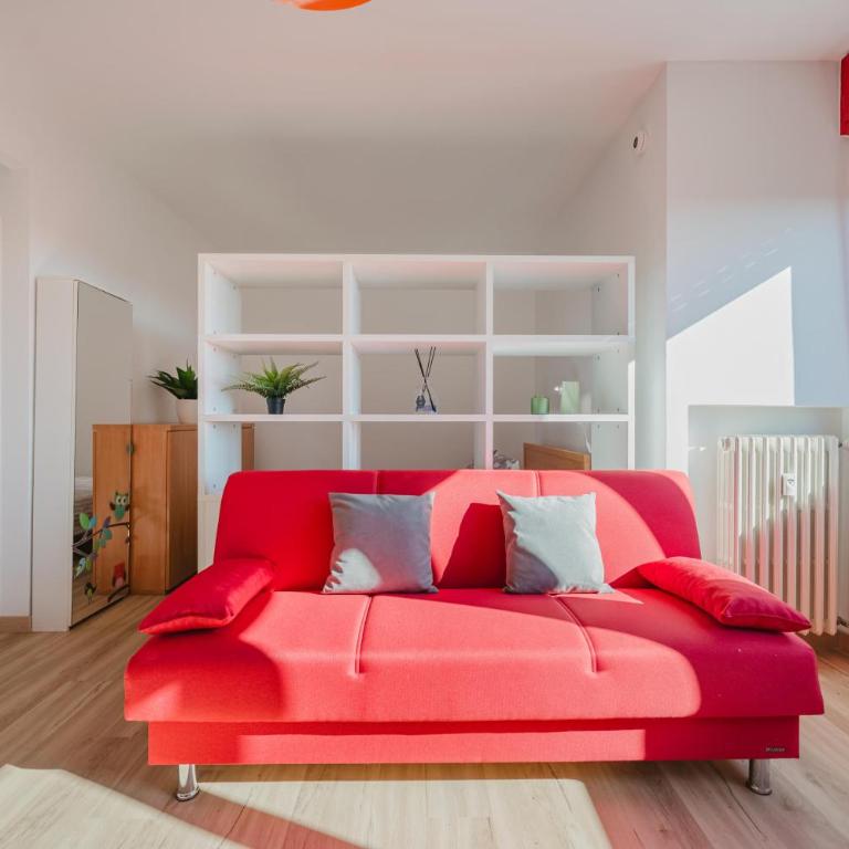 Cervino's Home - 20 min from Venice & Parking - One-Bedroom Deluxe Apartment - 4