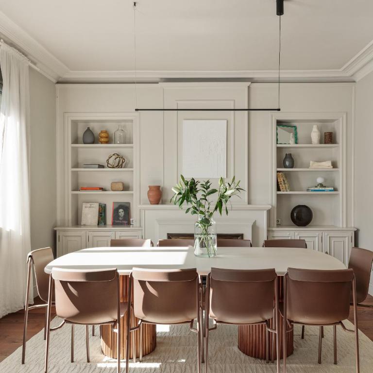 Enjoy Apartments Augustina's Grand Family Suite - Five-Bedroom Apartment - 34