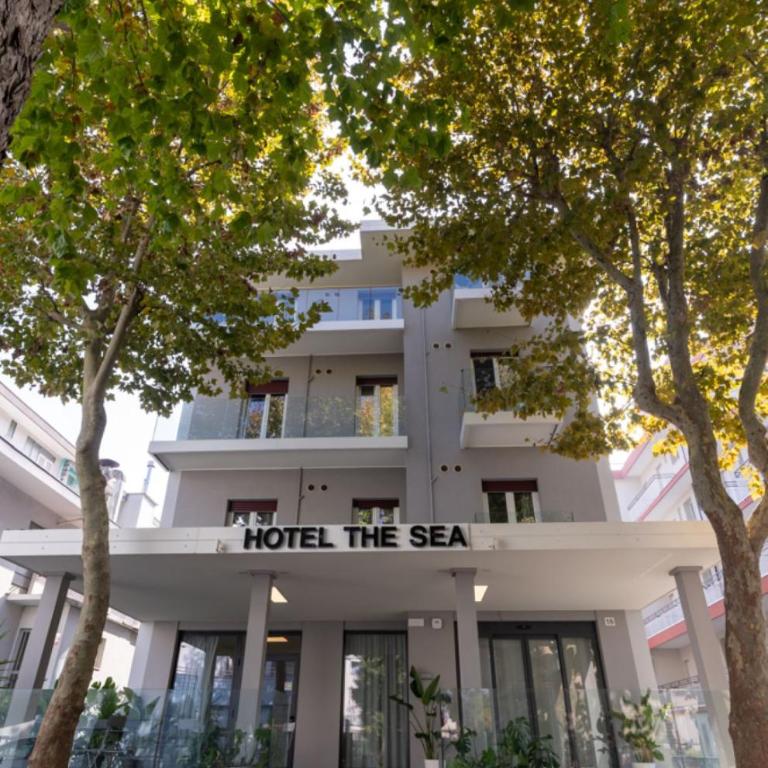 The Sea B&B Adult Guests Only - Budget Double Room - 9