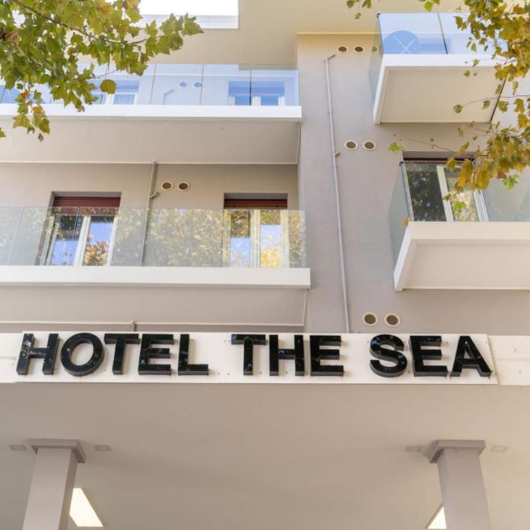 The Sea B&B Adult Guests Only - Budget Double Room - 12