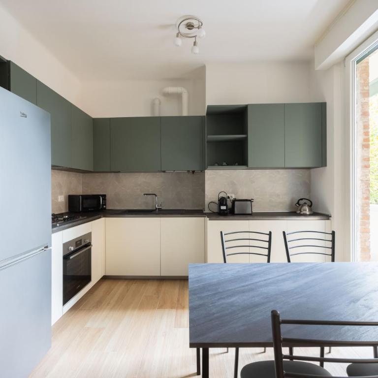 Romagnoli Urban Suite - Appartamento con 2 Camere da Letto - 5