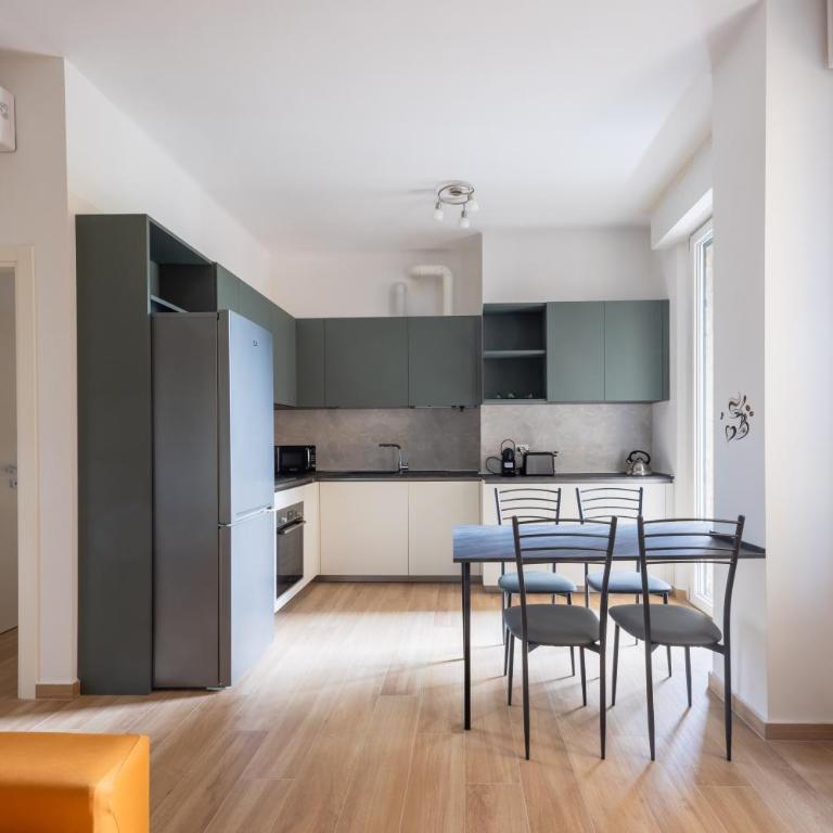 Romagnoli Urban Suite - Appartamento con 2 Camere da Letto - 3