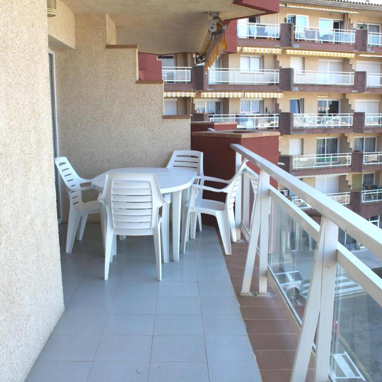 Global Immo 2217 Roc Mar 33B - One-Bedroom Apartment - 10