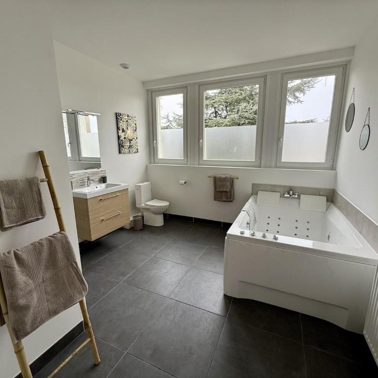 Le Calais Wilson 7 - Studio Balneo 2p - Studio avec Baignoire Spa - 14