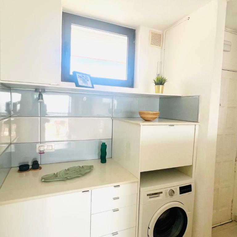 Apartamentos Achacay Sun & Sea Apartament - Los Cristianos - Apartamento de 2 dormitorios con vistas al mar - 8