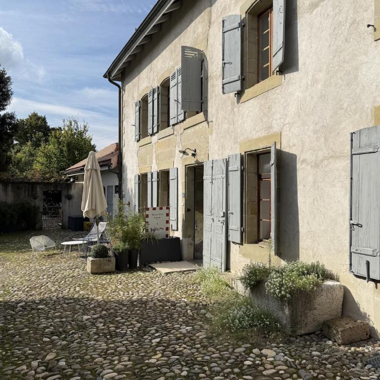 Domaine à la Loëx - Chambre Double - Vue sur Montagne - 7