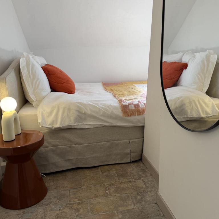 Domaine à la Loëx - Chambre Double - Vue sur Montagne - 8