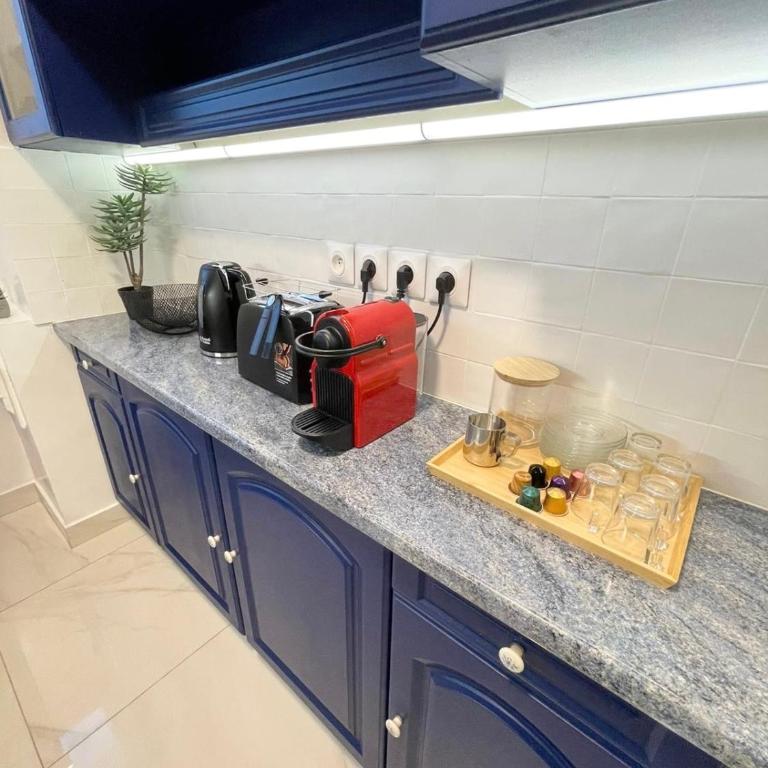 Cozy & Spacious 3BR Paris Apartment with Balconies Metro 6 Glacière - Appartement 3 Chambres - 32
