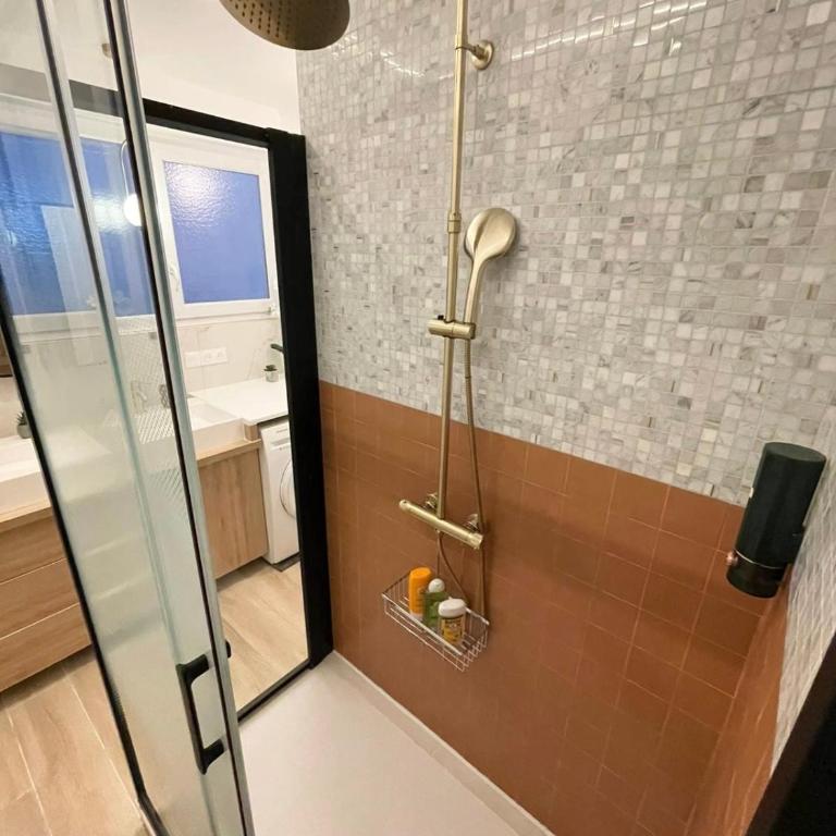 Cozy & Spacious 3BR Paris Apartment with Balconies Metro 6 Glacière - Appartement 3 Chambres - 71