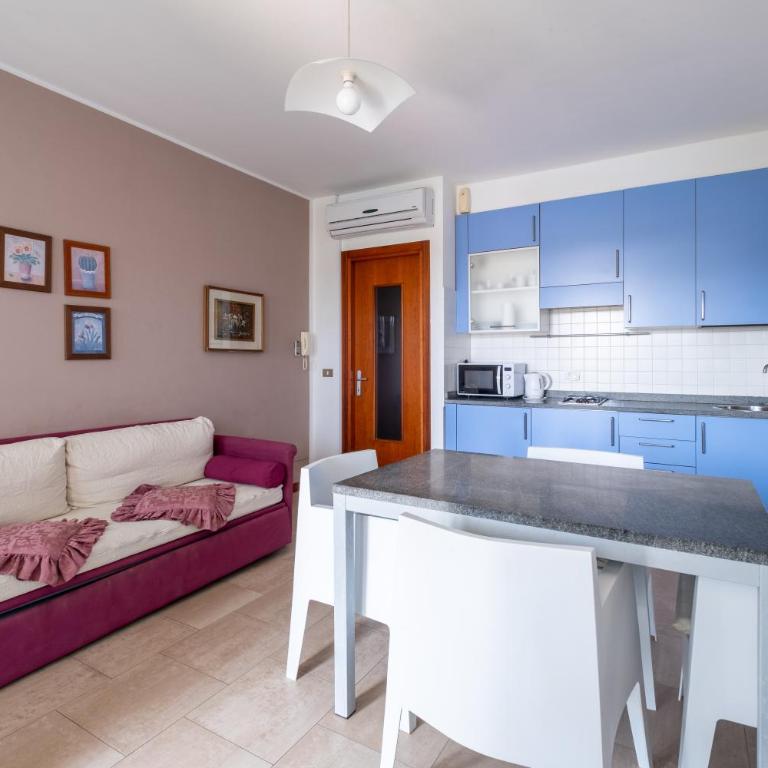Eurobeach Residence - Two-Room Family Apartment with Private Garden - Ground Floor - 3