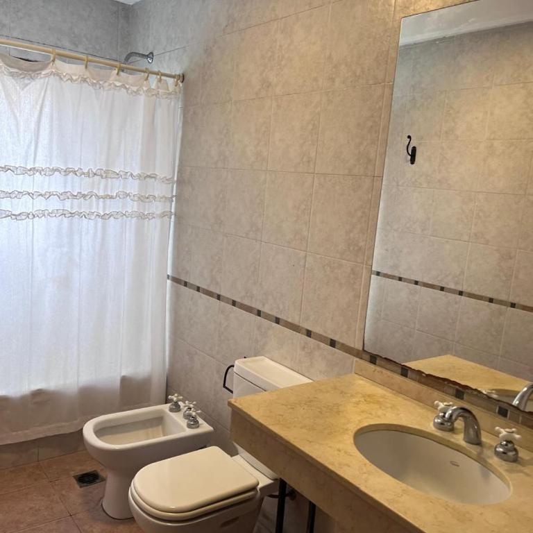 Yerbabuena - Three-Bedroom House - 1