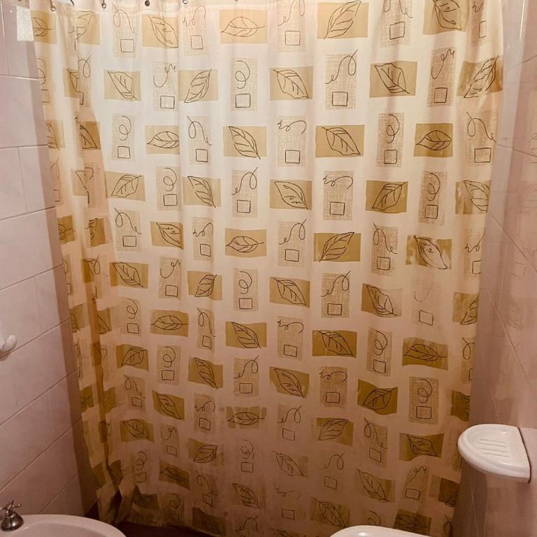 Complejo Las Sierras - Habitación Familiar con baño privado - 7
