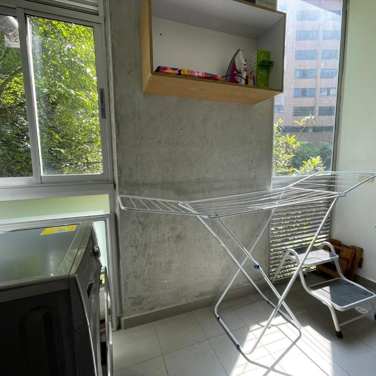 Modern & Calm Stay Near Provenza - Two-Bedroom Apartment - 19