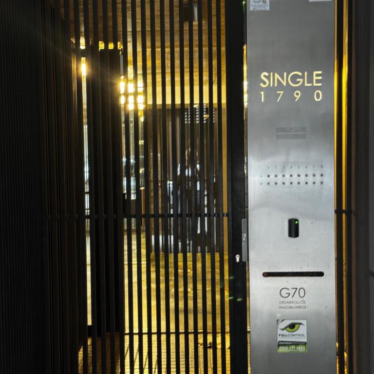 Monoambiente en la mejor zona de Rosario - One-Bedroom Apartment - 1