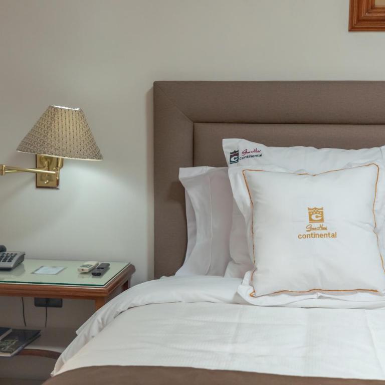 Gran Hotel Continental - Habitación con cama grande - 1