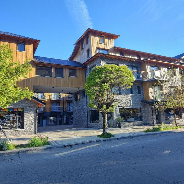 Cómodo depto con balcón y cochera en SMA - Apartamento con terraza - 1