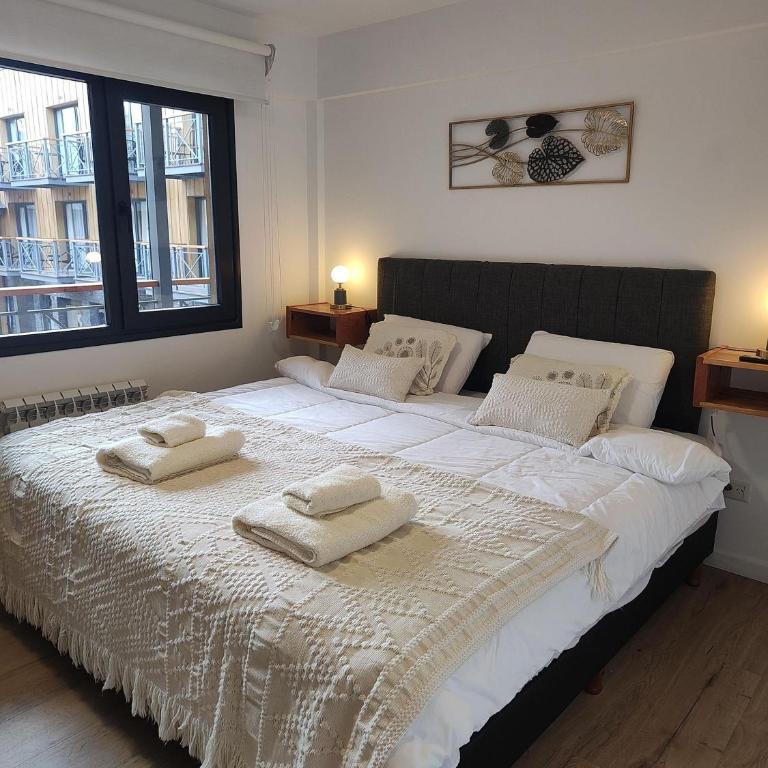 Cómodo depto con balcón y cochera en SMA - Apartamento con terraza - 7