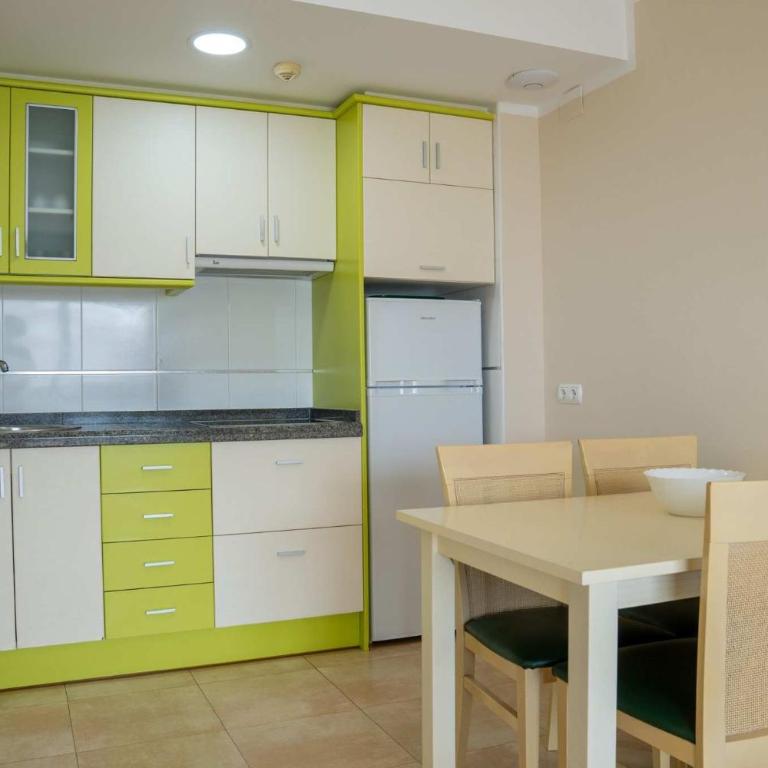 Apartamentos Esmeralda Suites Unitursa - Apartamento de 2 dormitorios (5 adultos) - 12
