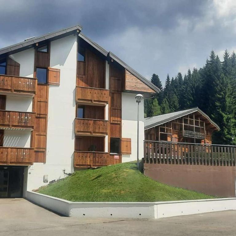 Les Gets: 2P, proche pistes, garage, navettes - FR-1-802-92 - Apartamento - 10