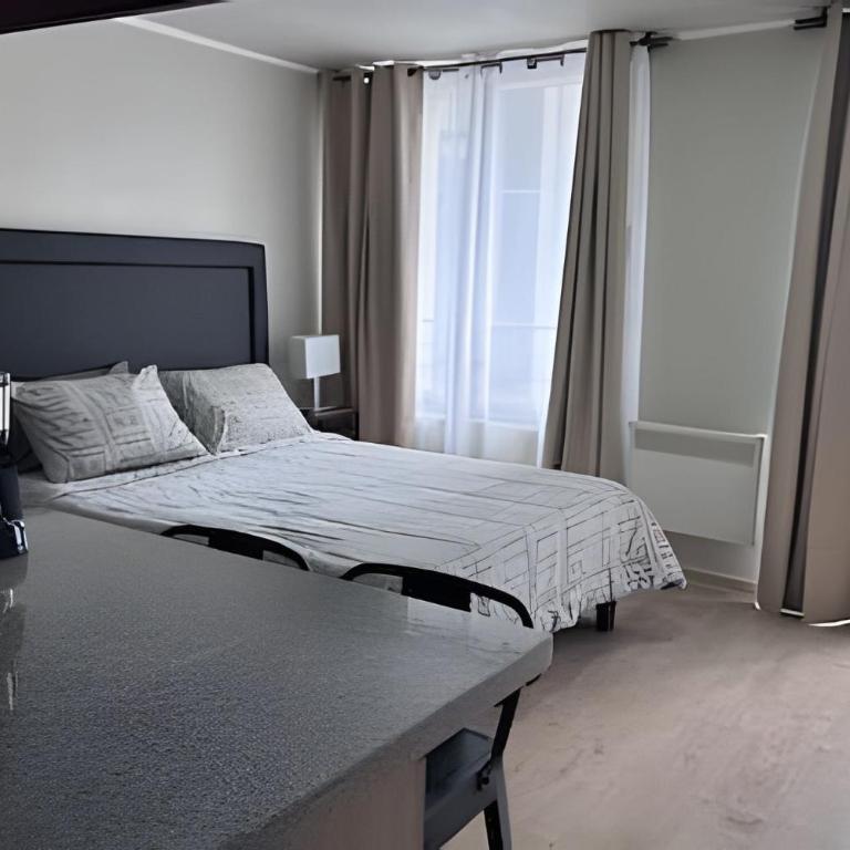 Studio Metro Ecuador / Teleton / Mutual / Clinica - Studio Apartment - 1