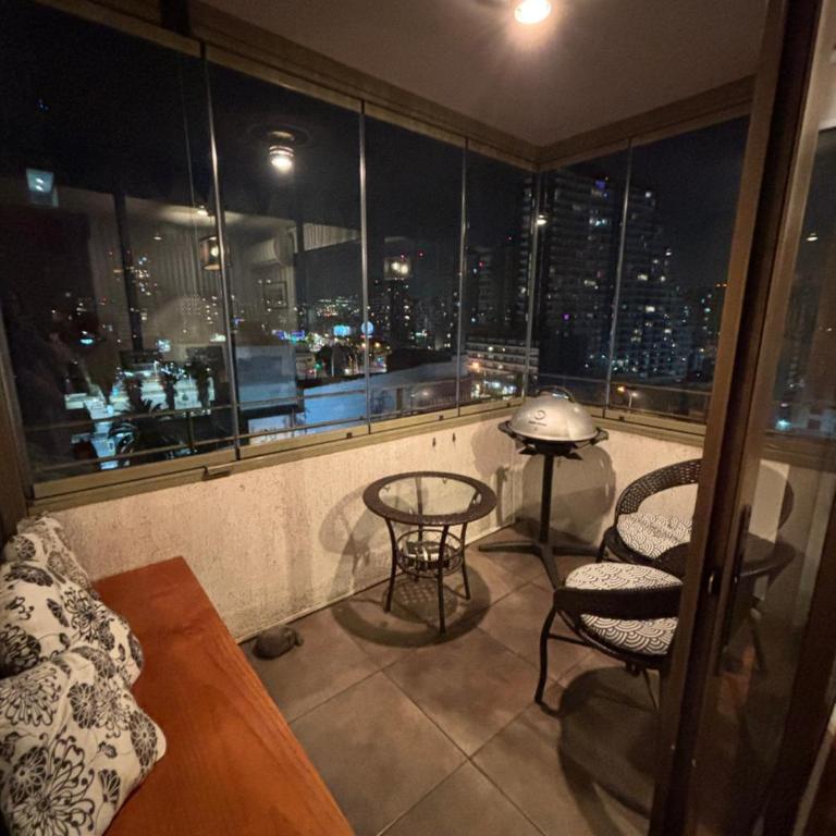 Dpto cerca del metro - Two-Bedroom Apartment with Garden View - 4
