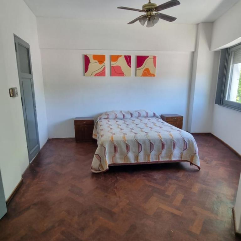 Departamento en centro de la Ciudad - Apartamento de 2 dormitorios - 4