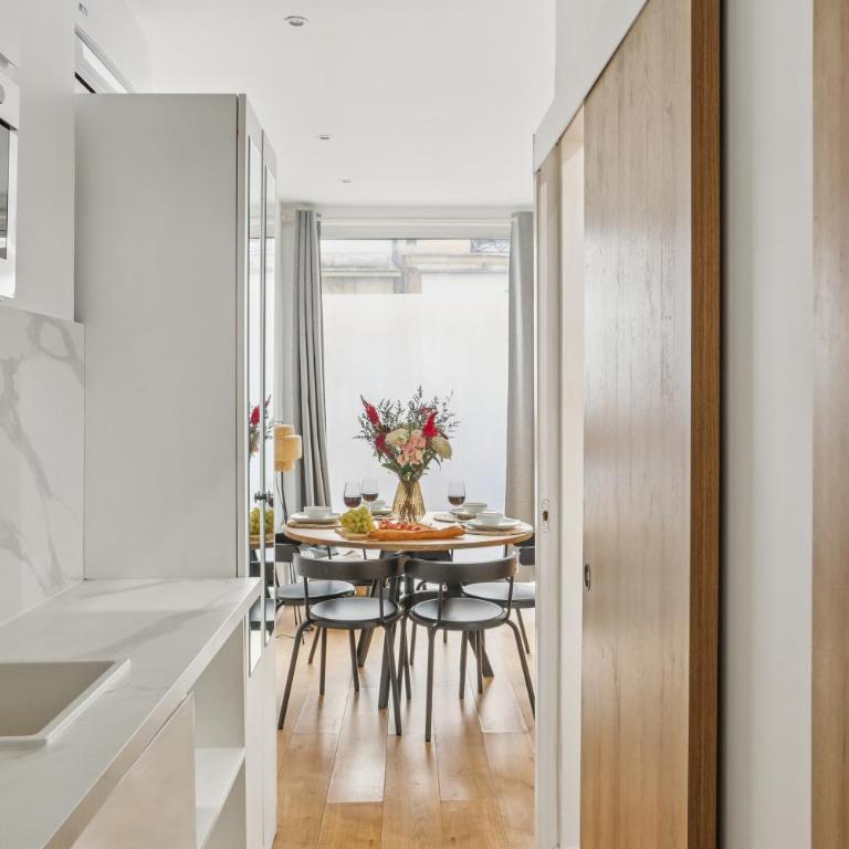 Lavie Maison Eiffel AC Hot Tub - Appartement - 15
