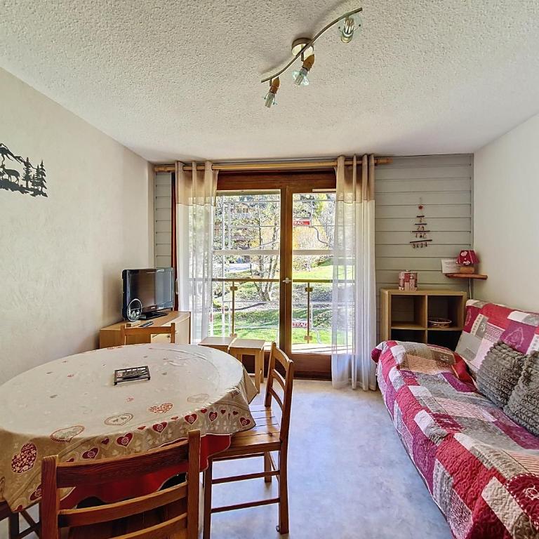 Mermy MYB10 TELECABINE & NATURE 4 Pers - Appartement - 1