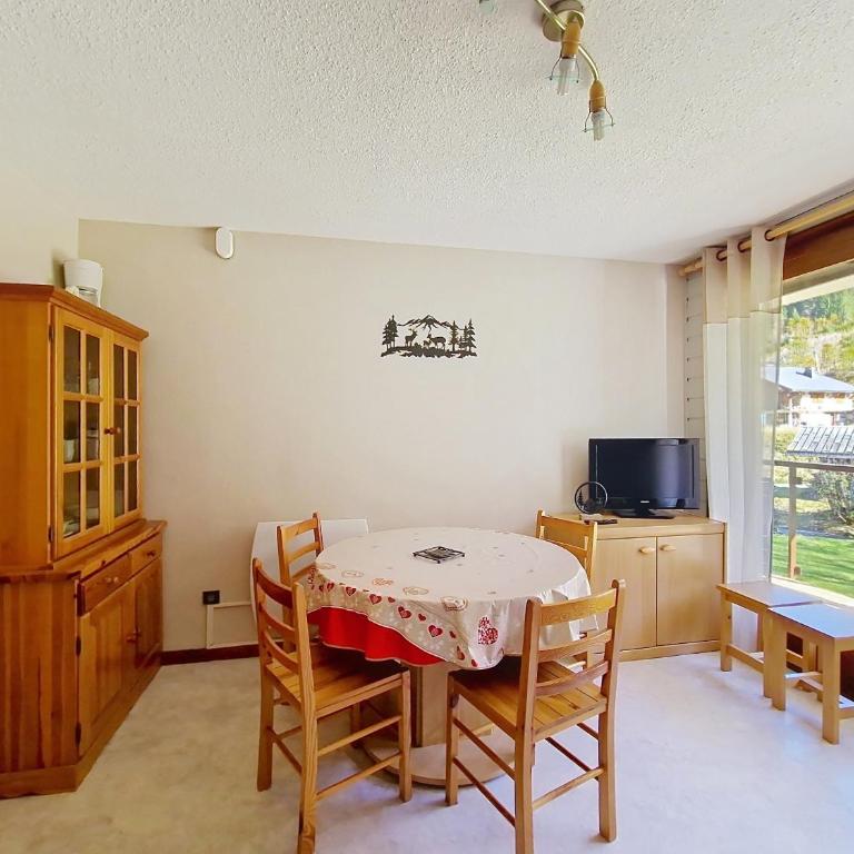 Mermy MYB10 TELECABINE & NATURE 4 Pers - Appartement - 5