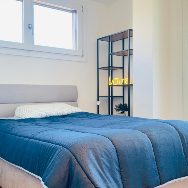 Attico con terrazza e 2 posti auto - Treviso - Apartamento de 3 dormitorios - 3
