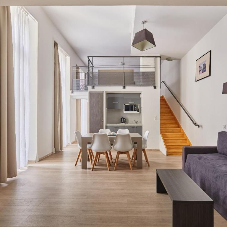 Appart'hôtel Odalys City - Montpellier Centre Gare Saint Roch - Appartement avec Accès pour Personnes à Mobilité Réduite - 1