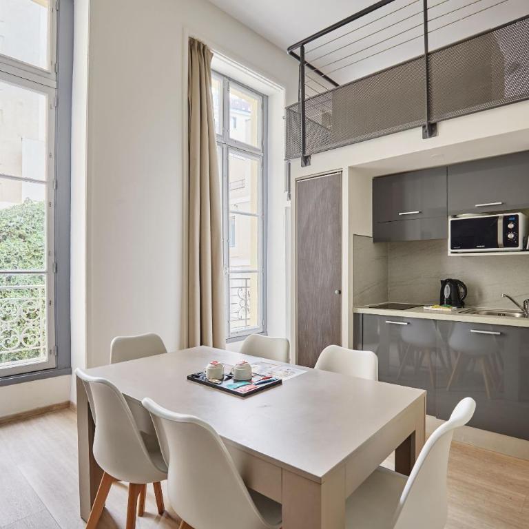 Appart'hôtel Odalys City - Montpellier Centre Gare Saint Roch - Appartement avec Accès pour Personnes à Mobilité Réduite - 13