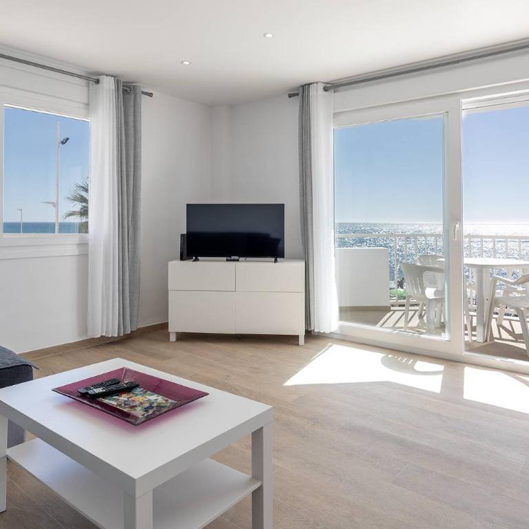 Apartamento vacacional en edificio Torresol, primera linea de playa - Apartamento de 1 dormitorio - 4