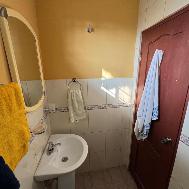 Apartment in a private complex with pool - Apartamento de 2 dormitorios - 12