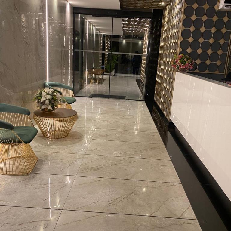 Bello departamento con hermosa vista en Equipetrol - Two-Bedroom Apartment - 12