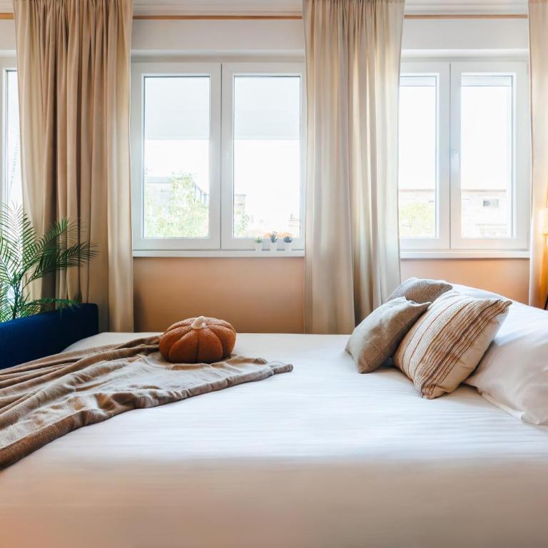 Indigo Spirit with Terrace & Foosball Old Town - Three-Bedroom Apartment with Balcony - 19
