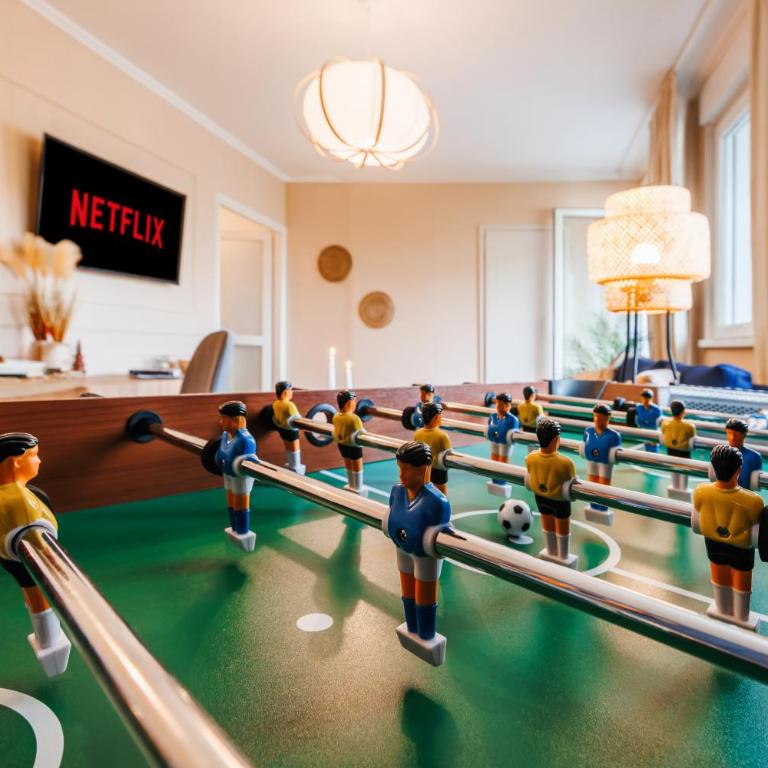 Indigo Spirit with Terrace & Foosball Old Town - Three-Bedroom Apartment with Balcony - 4