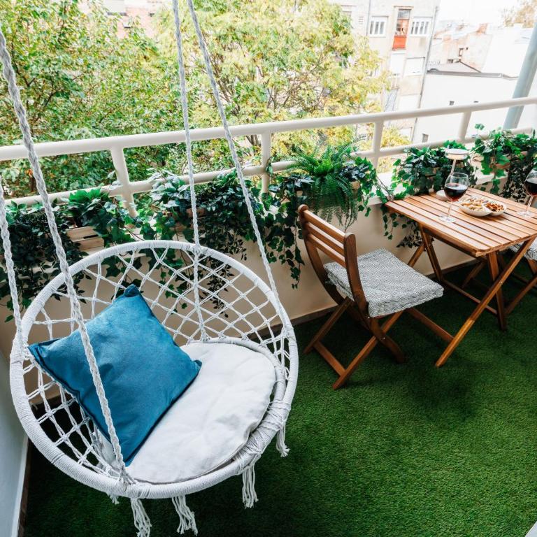 Indigo Spirit with Terrace & Foosball Old Town - Three-Bedroom Apartment with Balcony - 23