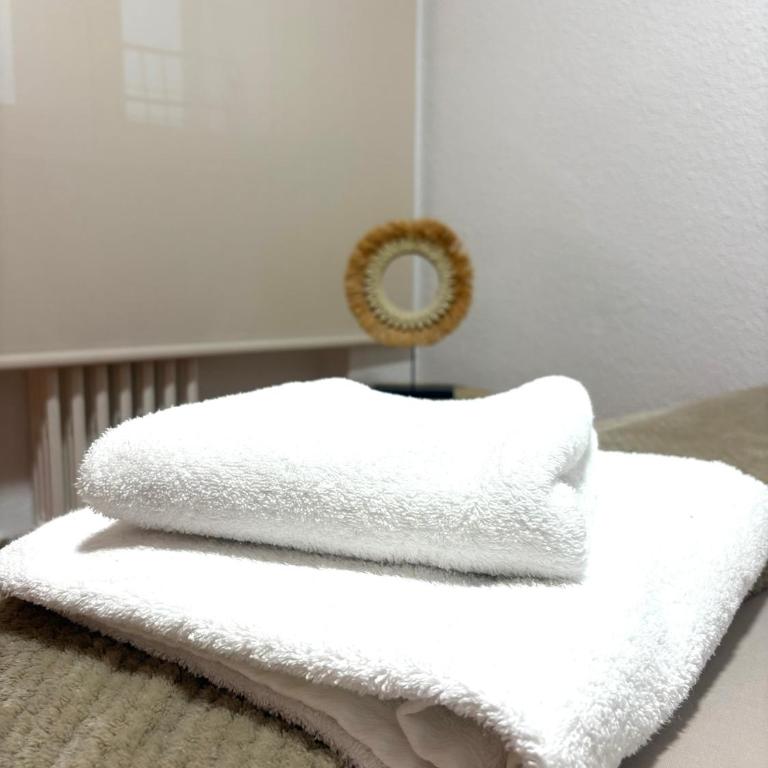 Residencial Leyra, Piso céntrico de 6 habitaciones, 8 camas - Apartment - 12